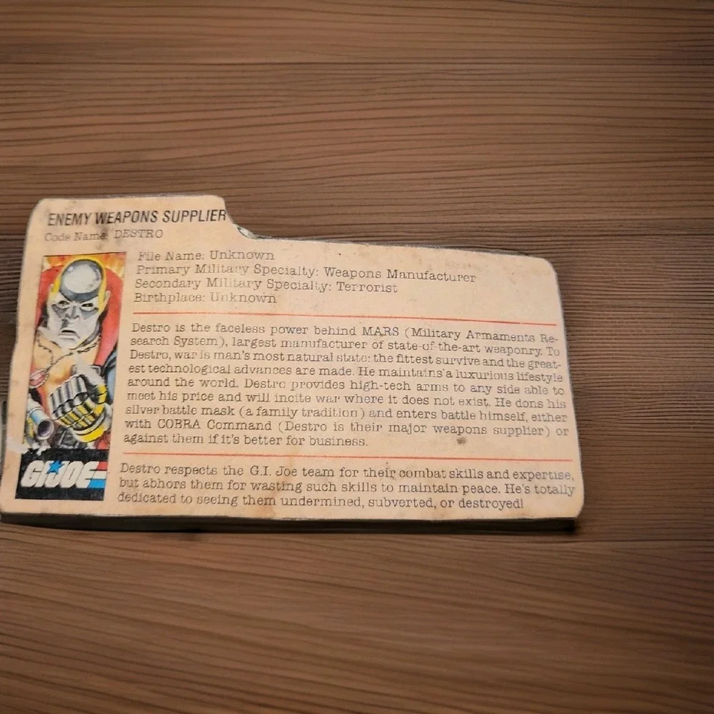 Hasbro DESTRO FILECARD Original Accessory GI Joe 1983 Enemy‎ Weapons Supplier